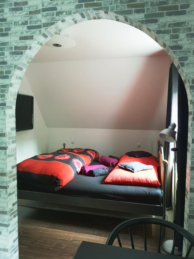 Ein Appartement Und Ein Komfortzimmer In Malsch, Zwischen Karlsruhe, Rastatt Und Baden-Baden Malsch  المظهر الخارجي الصورة